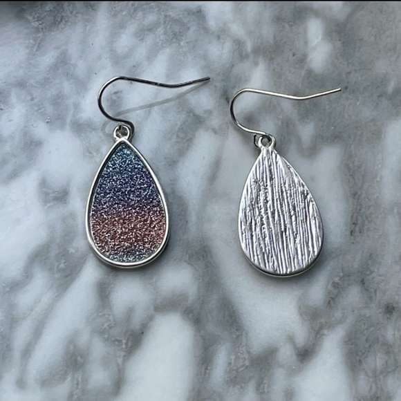 Glitter Mermaid Tear Drop Earrings - Picture 4 of 5